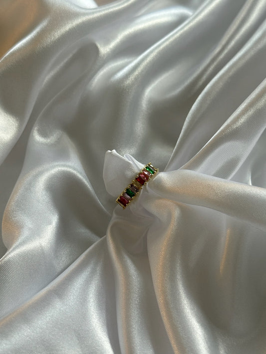 Bague Gazania dorée en acier inoxydable, sertie de strass multicolores – Onaïa Bijoux
